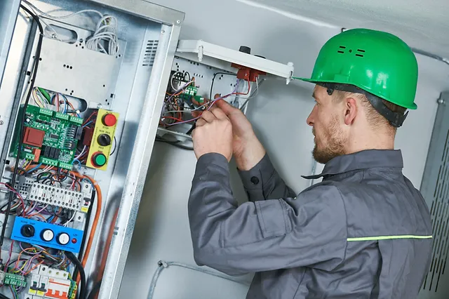 The Role Of Licensed Electricians In Commercial Electrical Projects